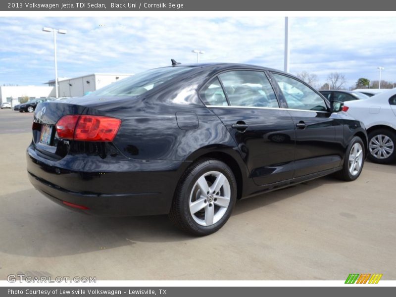 Black Uni / Cornsilk Beige 2013 Volkswagen Jetta TDI Sedan