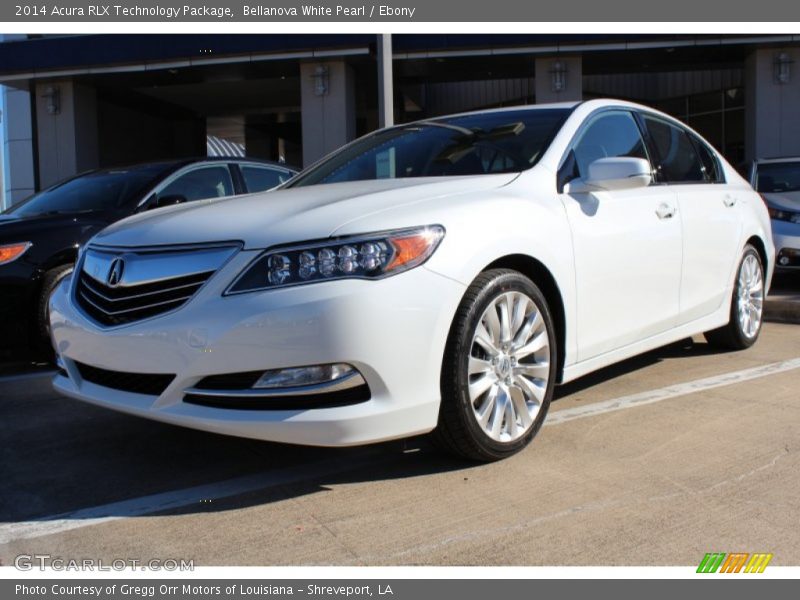 Front 3/4 View of 2014 RLX Technology Package