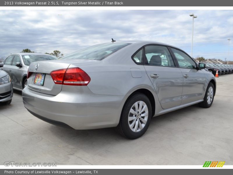Tungsten Silver Metallic / Titan Black 2013 Volkswagen Passat 2.5L S