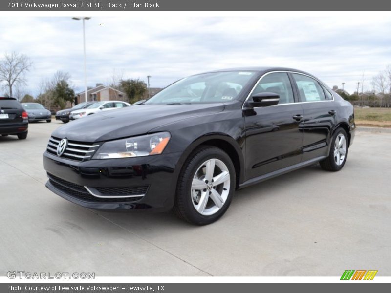 Black / Titan Black 2013 Volkswagen Passat 2.5L SE