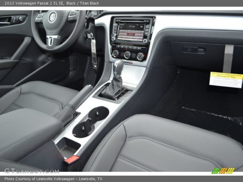 Black / Titan Black 2013 Volkswagen Passat 2.5L SE