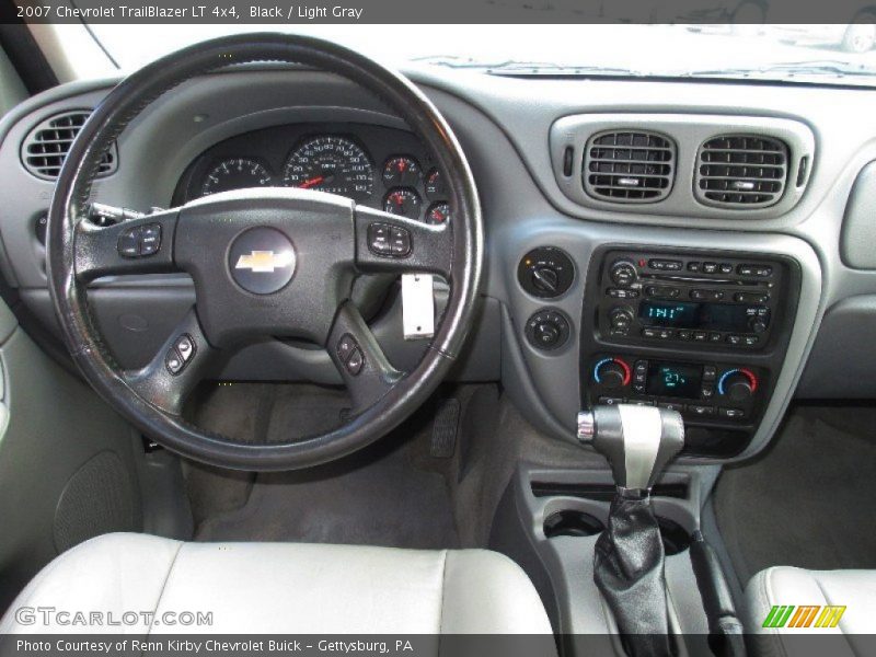 Black / Light Gray 2007 Chevrolet TrailBlazer LT 4x4