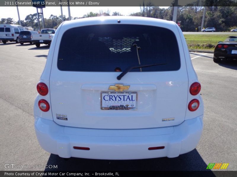 Arctic Ice White / Ebony 2011 Chevrolet HHR LS Panel