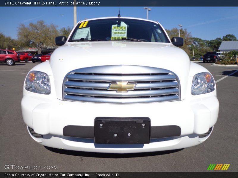 Arctic Ice White / Ebony 2011 Chevrolet HHR LS Panel