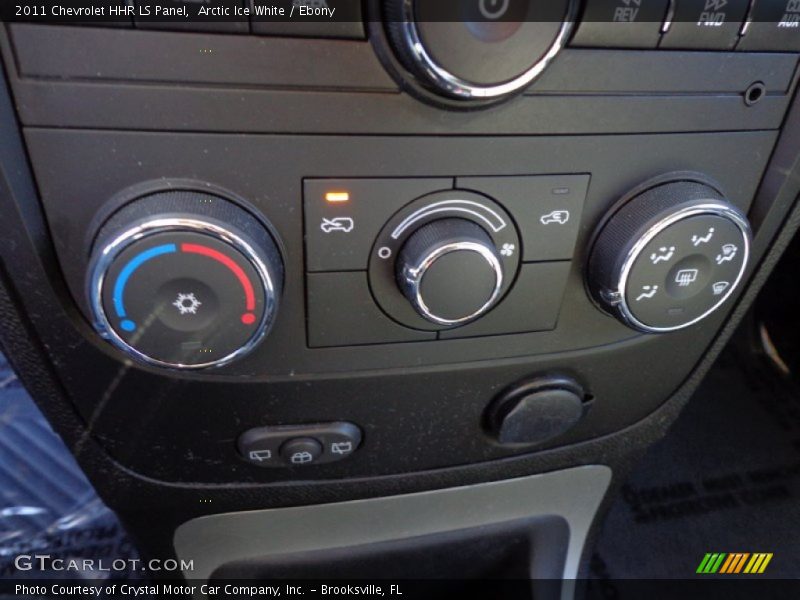 Arctic Ice White / Ebony 2011 Chevrolet HHR LS Panel