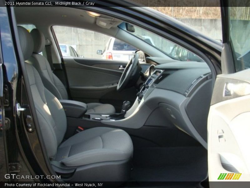 Midnight Black / Gray 2011 Hyundai Sonata GLS