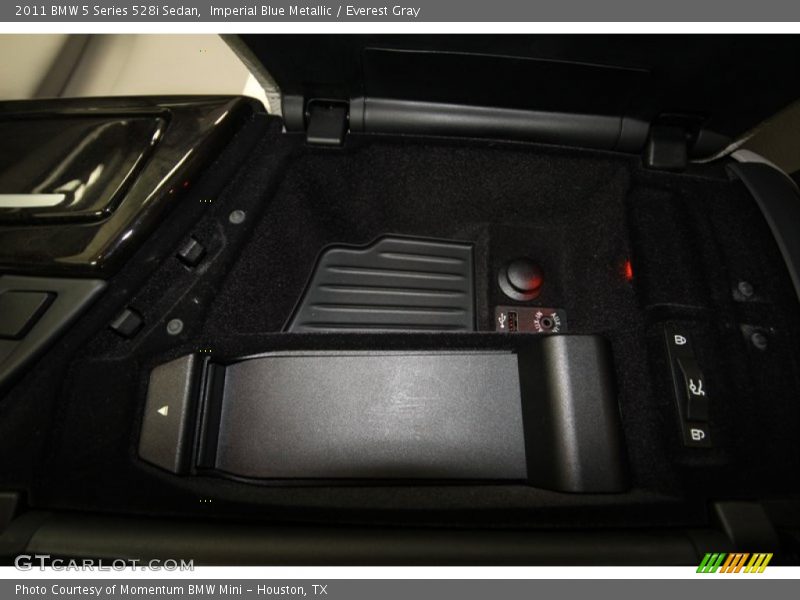 Imperial Blue Metallic / Everest Gray 2011 BMW 5 Series 528i Sedan