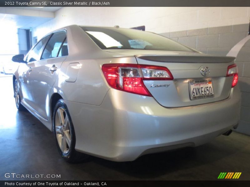 Classic Silver Metallic / Black/Ash 2012 Toyota Camry SE