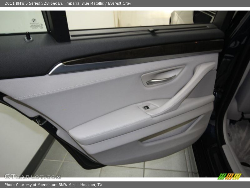 Imperial Blue Metallic / Everest Gray 2011 BMW 5 Series 528i Sedan