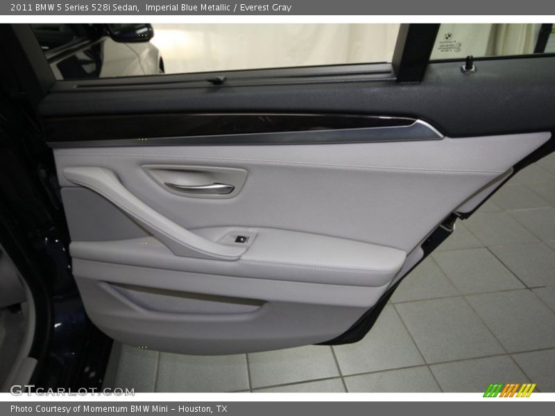 Imperial Blue Metallic / Everest Gray 2011 BMW 5 Series 528i Sedan