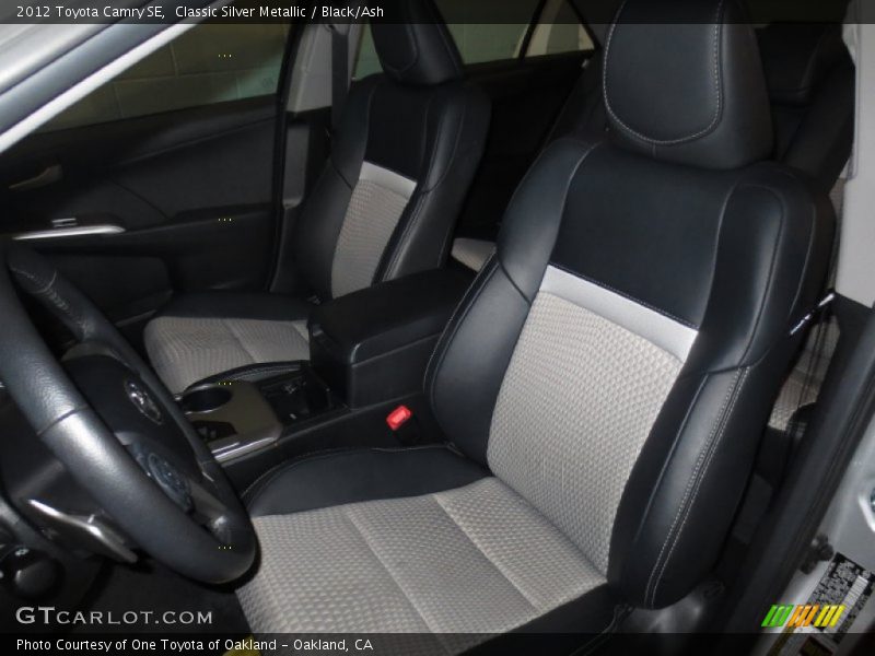 Classic Silver Metallic / Black/Ash 2012 Toyota Camry SE