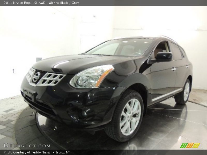 Wicked Black / Gray 2011 Nissan Rogue SL AWD