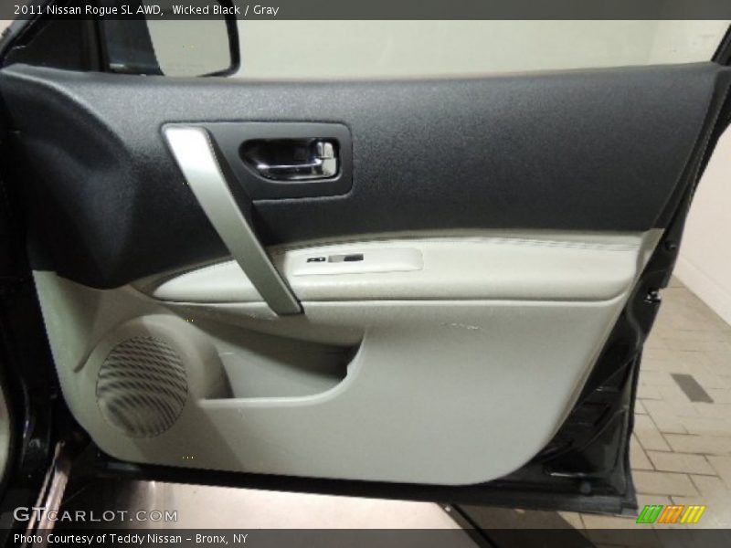 Wicked Black / Gray 2011 Nissan Rogue SL AWD
