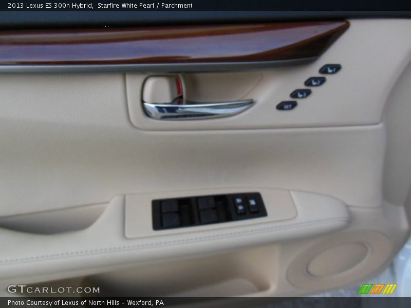 Starfire White Pearl / Parchment 2013 Lexus ES 300h Hybrid