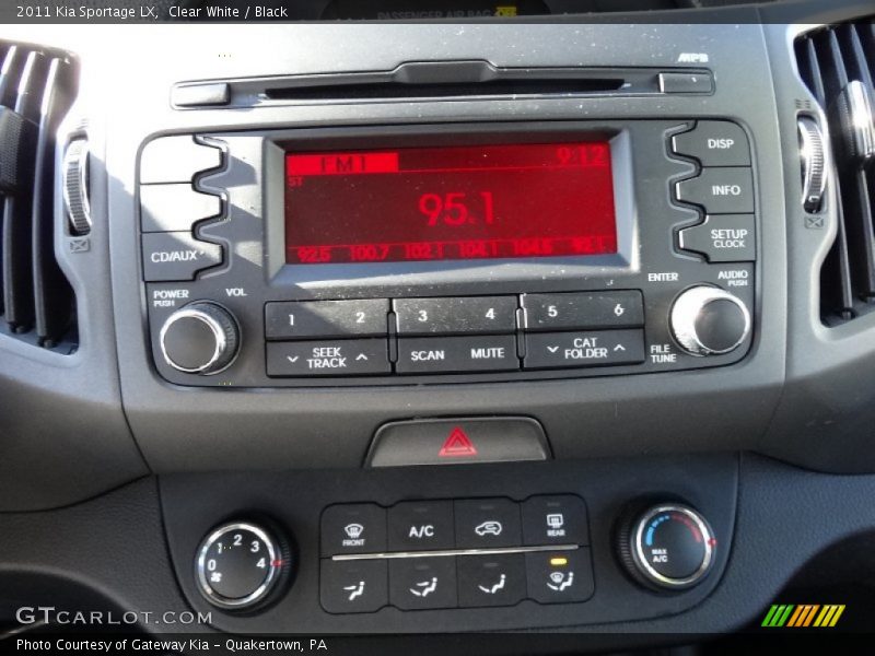 Audio System of 2011 Sportage LX