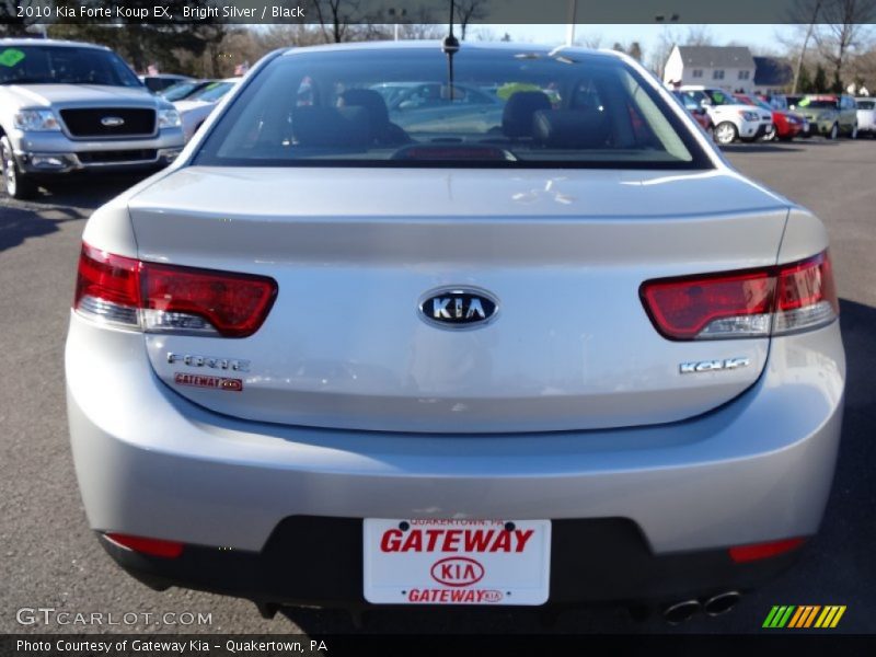 Bright Silver / Black 2010 Kia Forte Koup EX