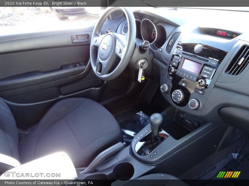 Bright Silver / Black 2010 Kia Forte Koup EX