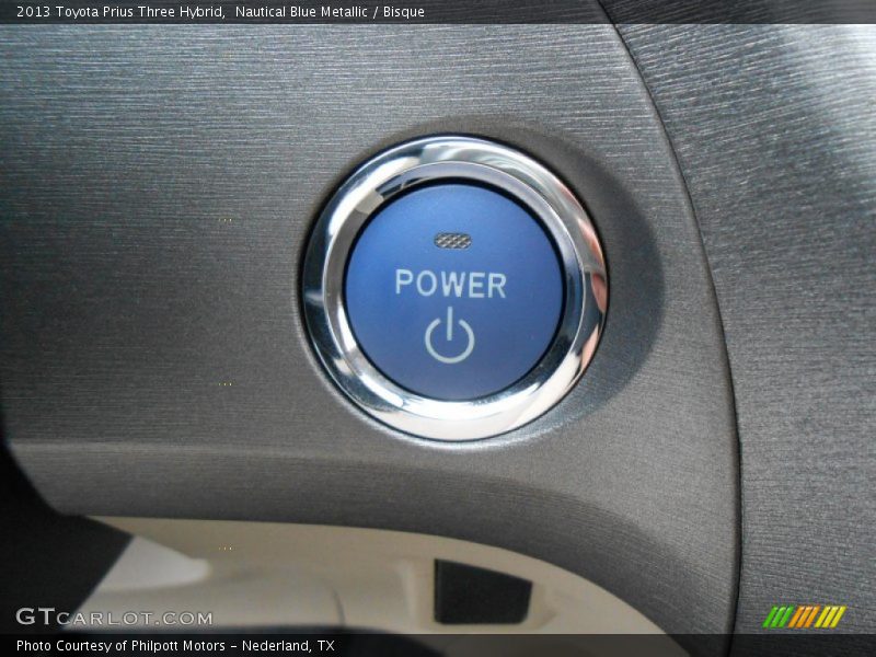 Controls of 2013 Prius Three Hybrid