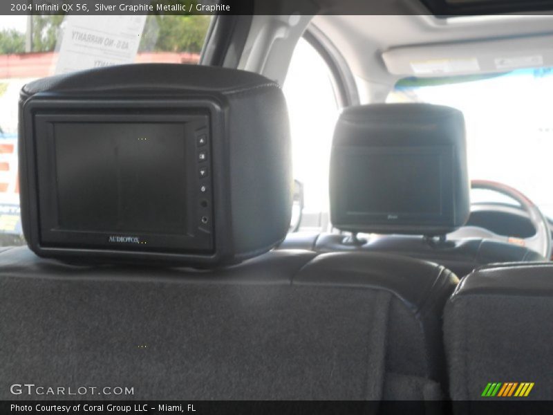Silver Graphite Metallic / Graphite 2004 Infiniti QX 56