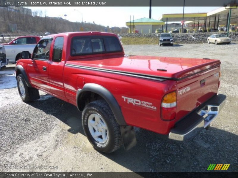 Radiant Red / Oak 2003 Toyota Tacoma V6 Xtracab 4x4