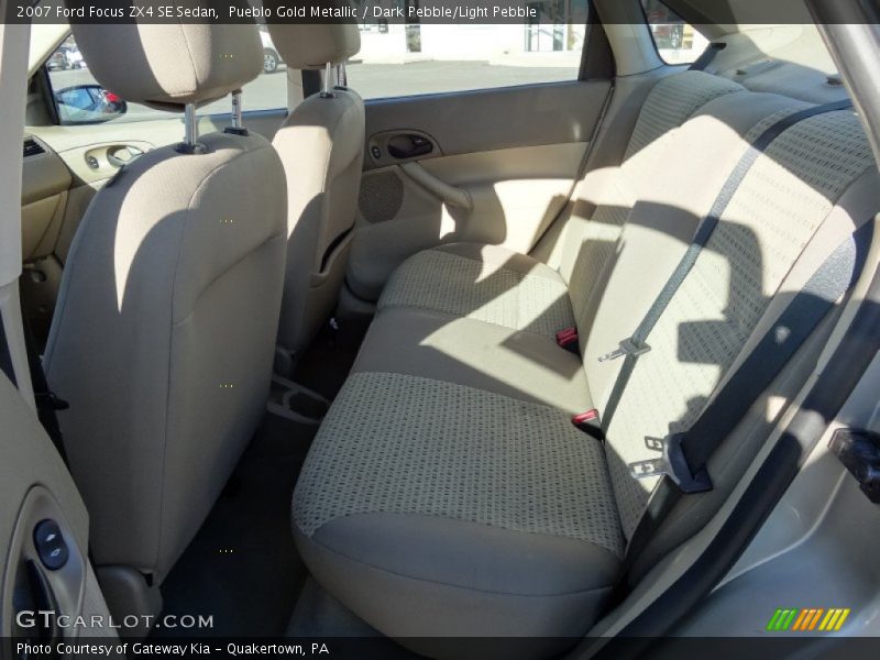Pueblo Gold Metallic / Dark Pebble/Light Pebble 2007 Ford Focus ZX4 SE Sedan