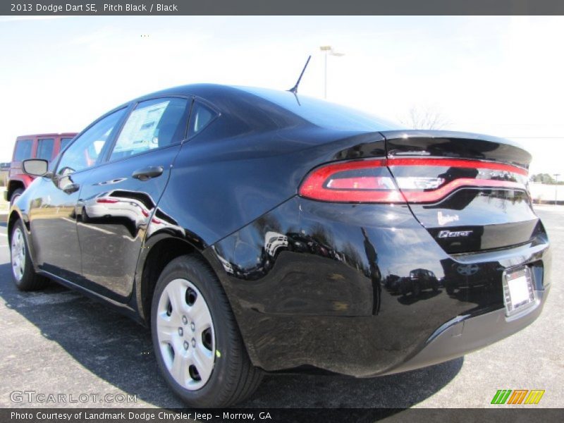 Pitch Black / Black 2013 Dodge Dart SE