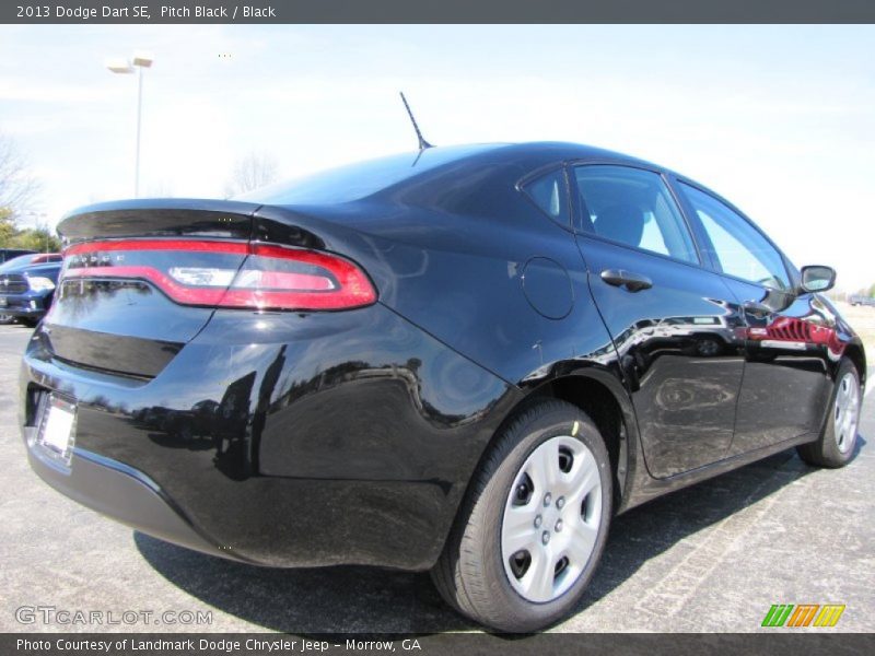 Pitch Black / Black 2013 Dodge Dart SE