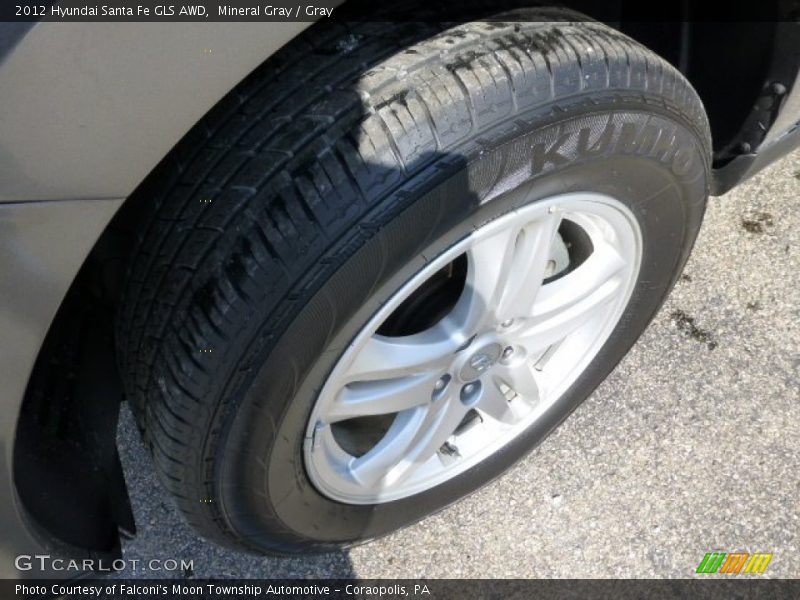 Mineral Gray / Gray 2012 Hyundai Santa Fe GLS AWD