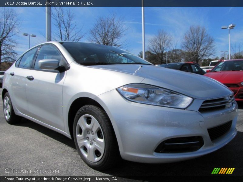 Bright Silver Metallic / Black 2013 Dodge Dart SE