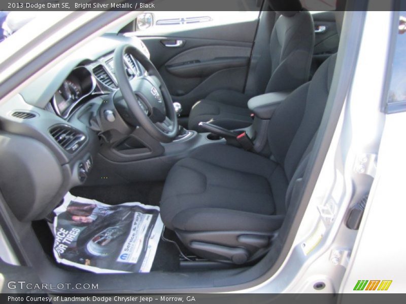 Bright Silver Metallic / Black 2013 Dodge Dart SE
