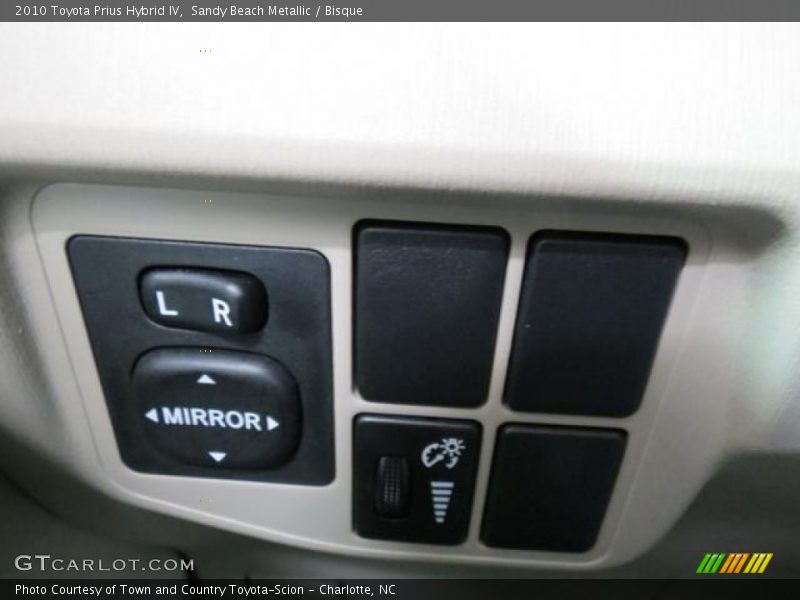 Sandy Beach Metallic / Bisque 2010 Toyota Prius Hybrid IV