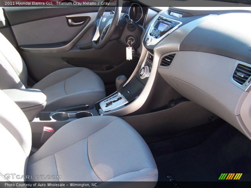 Titanium Gray Metallic / Gray 2011 Hyundai Elantra GLS
