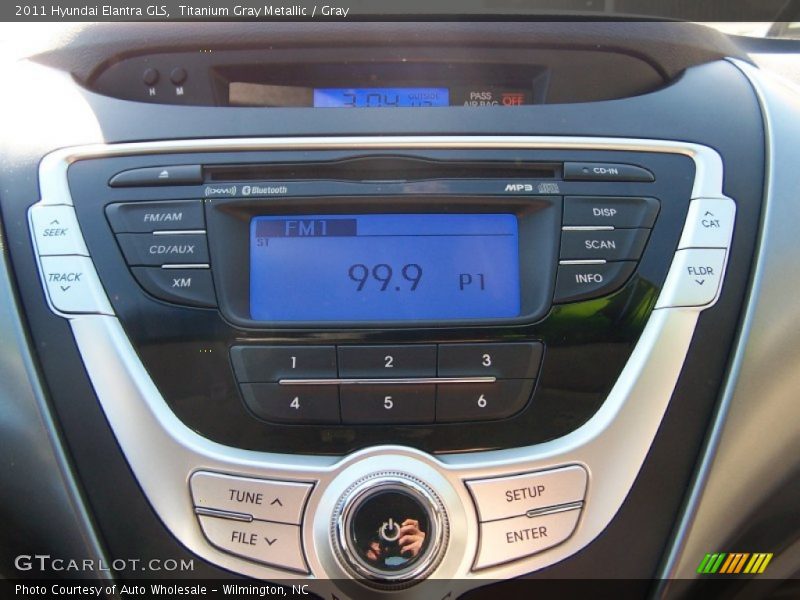 Titanium Gray Metallic / Gray 2011 Hyundai Elantra GLS