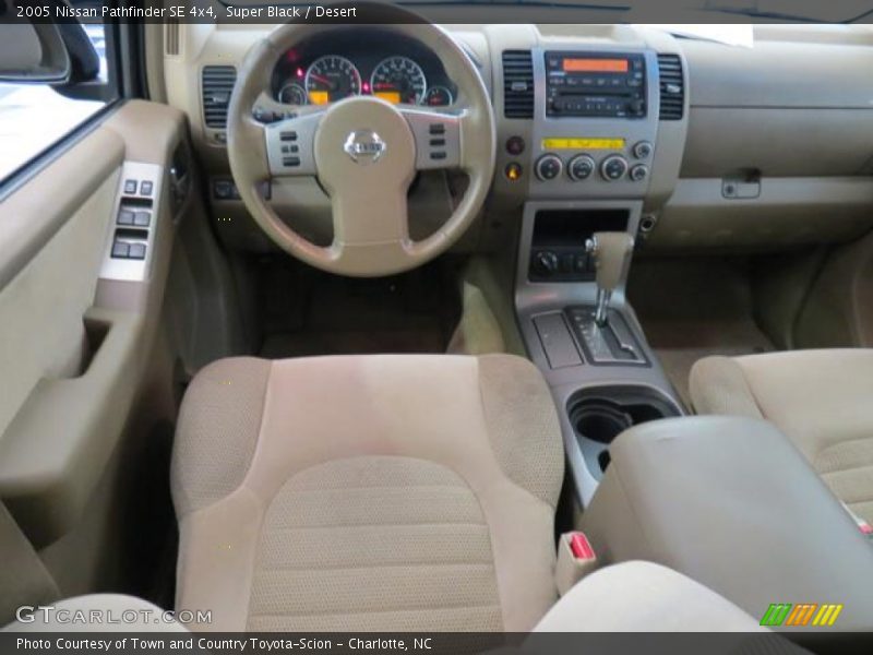 Super Black / Desert 2005 Nissan Pathfinder SE 4x4