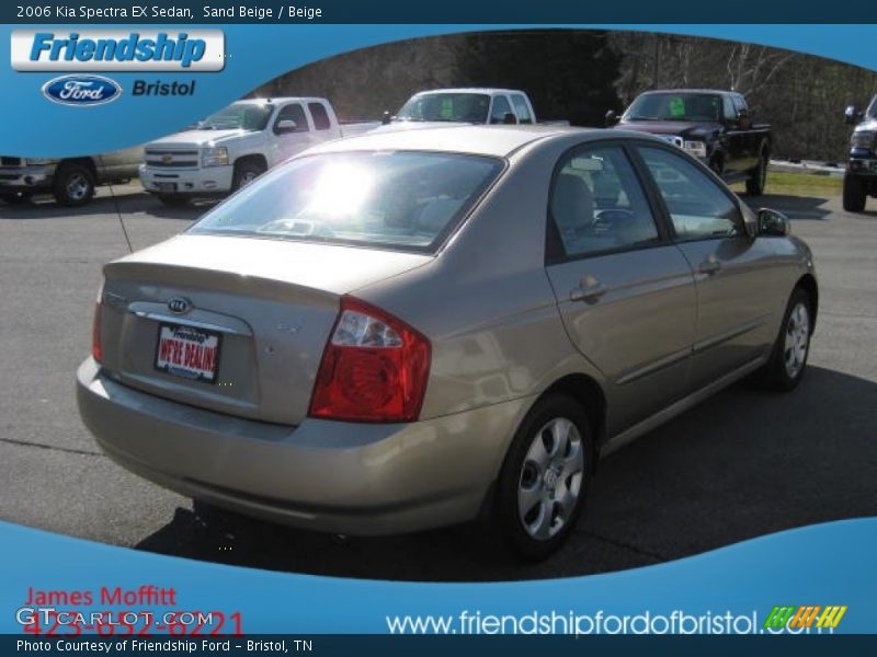 Sand Beige / Beige 2006 Kia Spectra EX Sedan