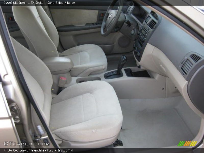 Sand Beige / Beige 2006 Kia Spectra EX Sedan