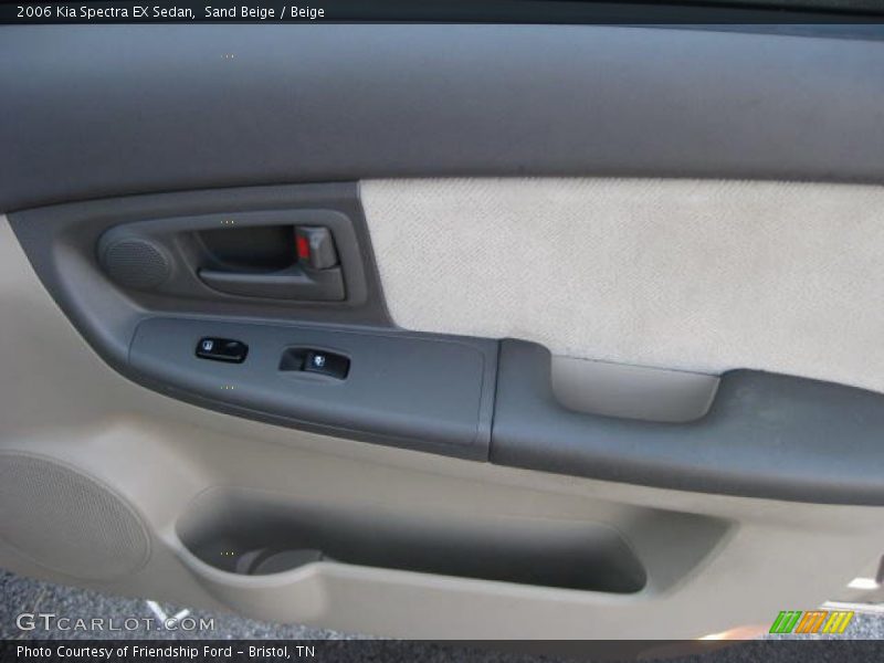 Sand Beige / Beige 2006 Kia Spectra EX Sedan