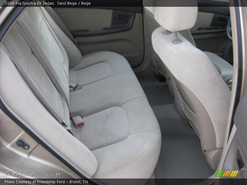 Sand Beige / Beige 2006 Kia Spectra EX Sedan