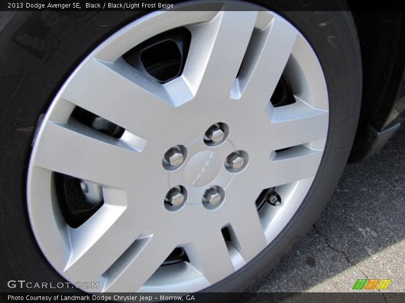 Black / Black/Light Frost Beige 2013 Dodge Avenger SE