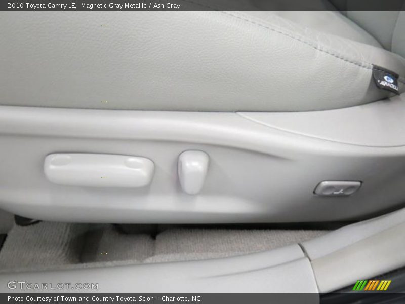 Magnetic Gray Metallic / Ash Gray 2010 Toyota Camry LE