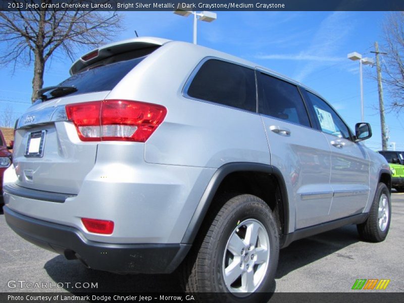 Bright Silver Metallic / Dark Graystone/Medium Graystone 2013 Jeep Grand Cherokee Laredo