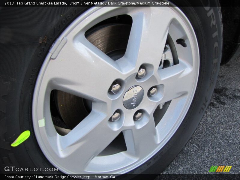 Bright Silver Metallic / Dark Graystone/Medium Graystone 2013 Jeep Grand Cherokee Laredo