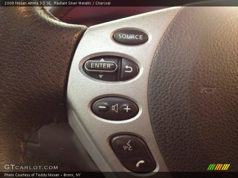 Radiant Silver Metallic / Charcoal 2008 Nissan Altima 3.5 SE