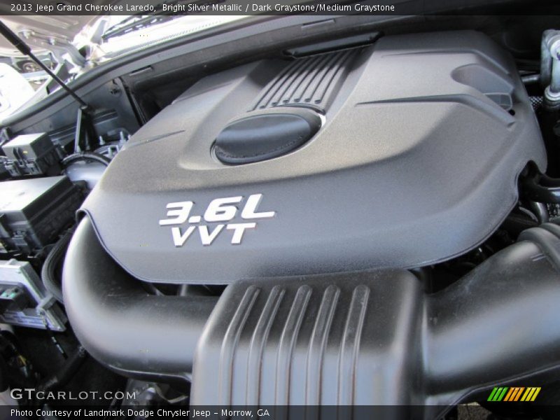 Bright Silver Metallic / Dark Graystone/Medium Graystone 2013 Jeep Grand Cherokee Laredo