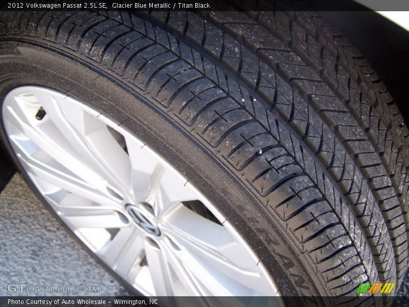 Glacier Blue Metallic / Titan Black 2012 Volkswagen Passat 2.5L SE