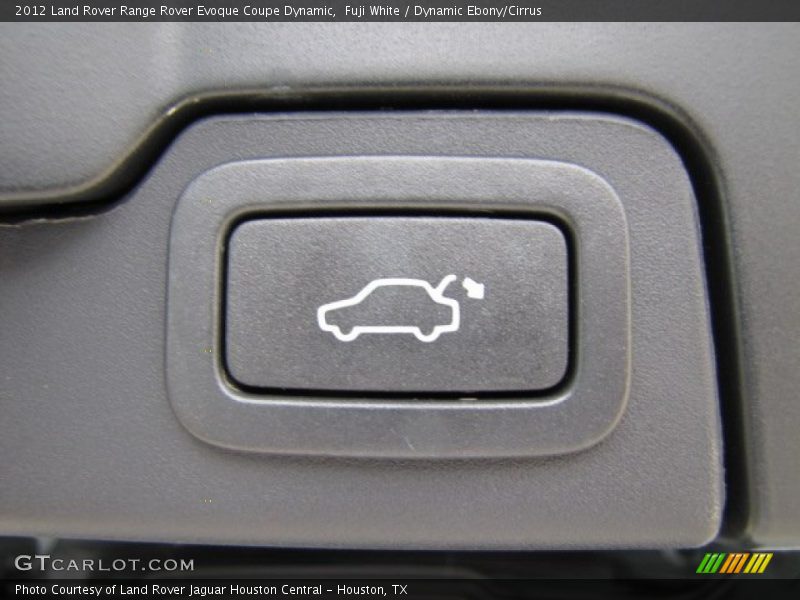 Fuji White / Dynamic Ebony/Cirrus 2012 Land Rover Range Rover Evoque Coupe Dynamic