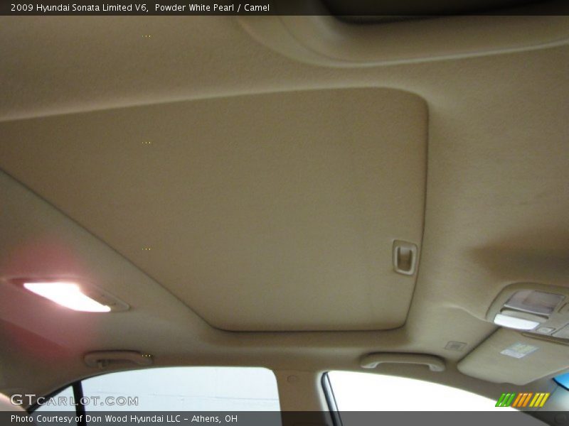 Powder White Pearl / Camel 2009 Hyundai Sonata Limited V6
