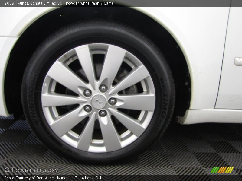 Powder White Pearl / Camel 2009 Hyundai Sonata Limited V6