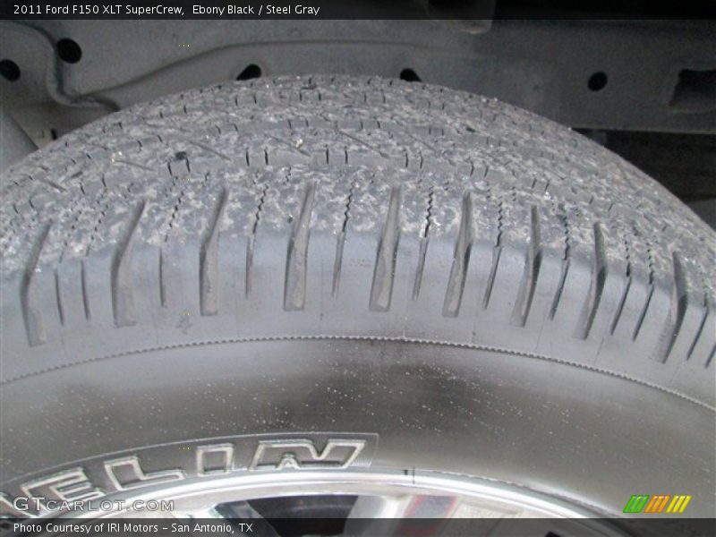 Ebony Black / Steel Gray 2011 Ford F150 XLT SuperCrew
