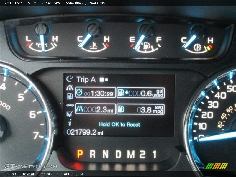 Ebony Black / Steel Gray 2011 Ford F150 XLT SuperCrew